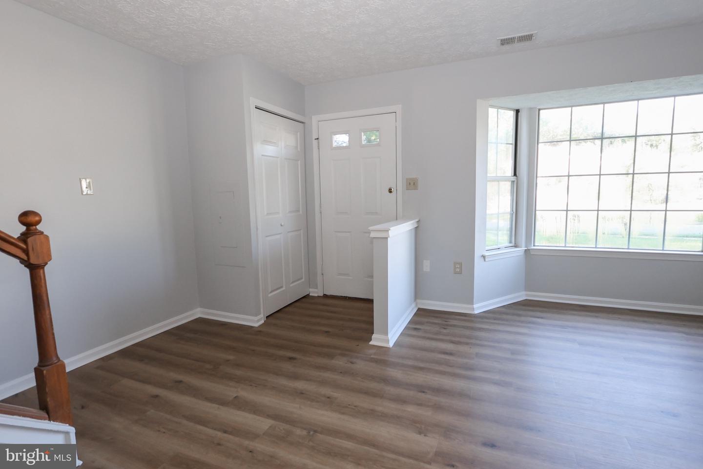 21389 Edgar Way Property Photo 5
