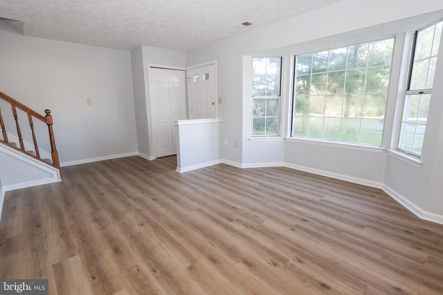 21389 Edgar Way Property Photo 7