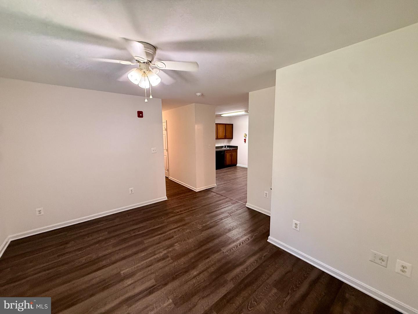 22665 Van Wert Ln #apt Property Photo 5
