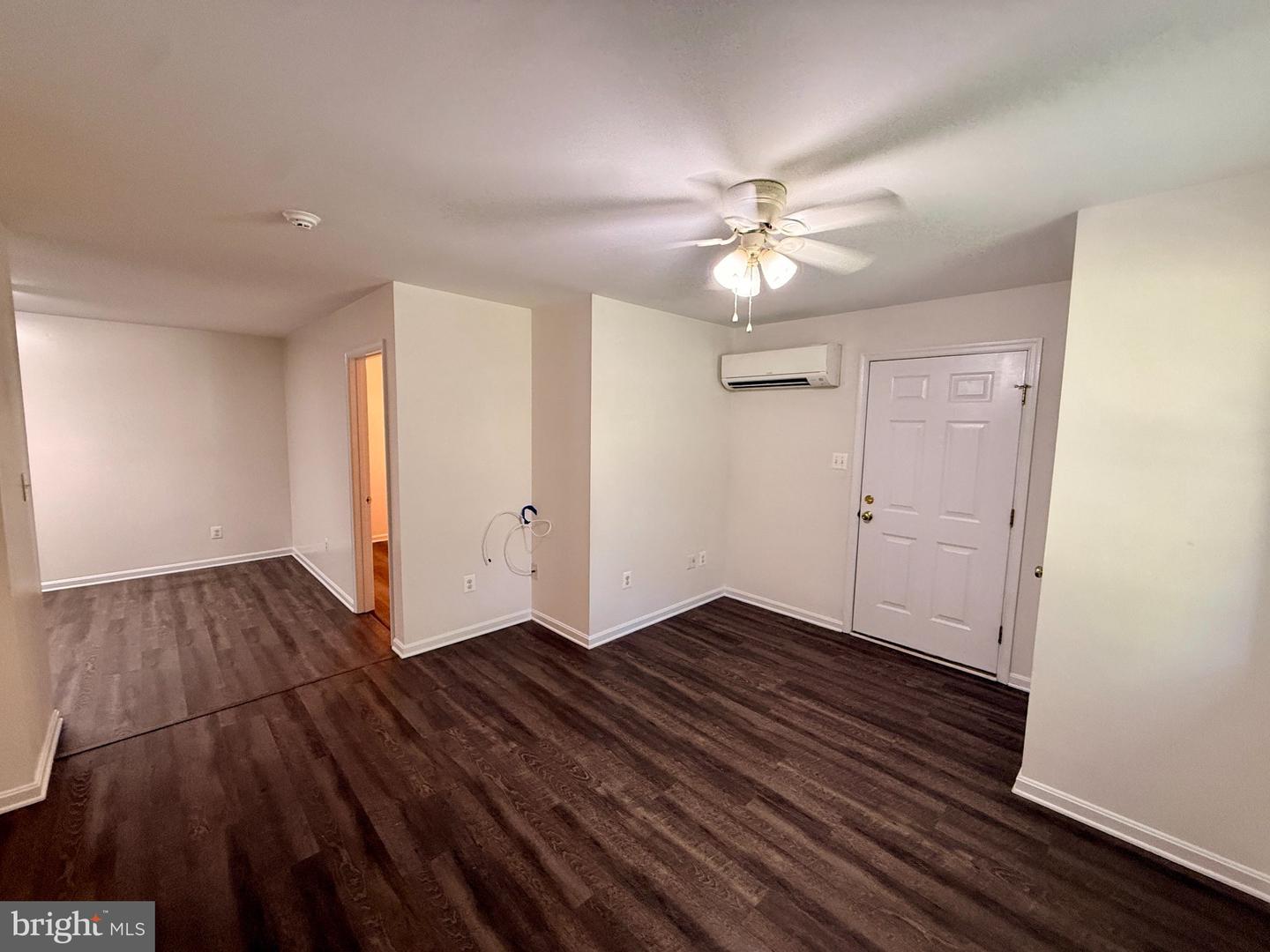 22665 Van Wert Ln #apt Property Photo 6