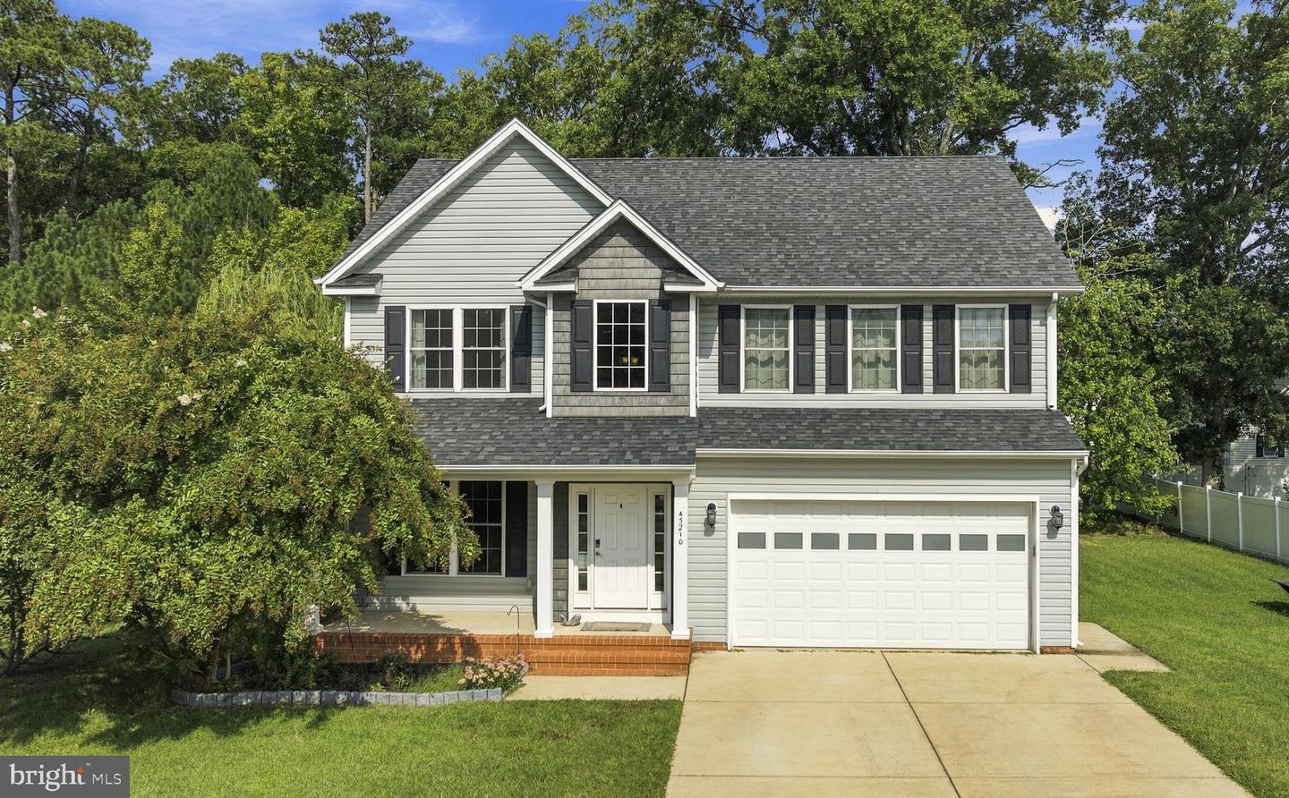 45210 BLUE WATER LN Property Photo 1