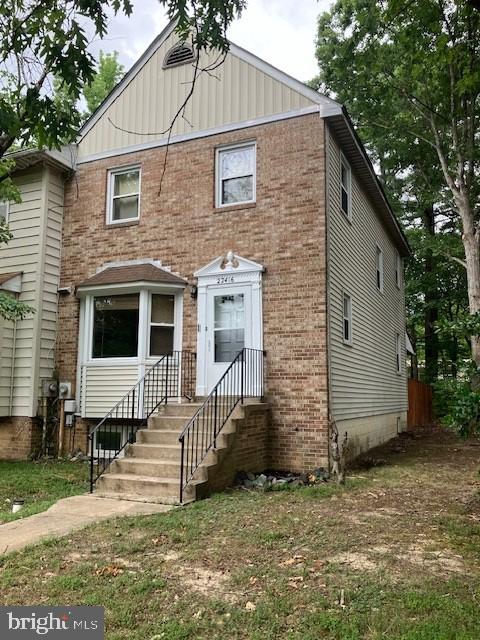 22416 Greenview Ct Property Photo 2
