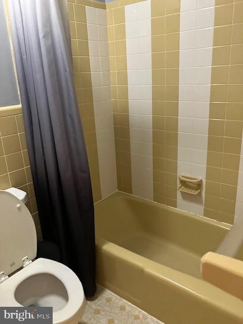22416 Greenview Ct Property Photo 25