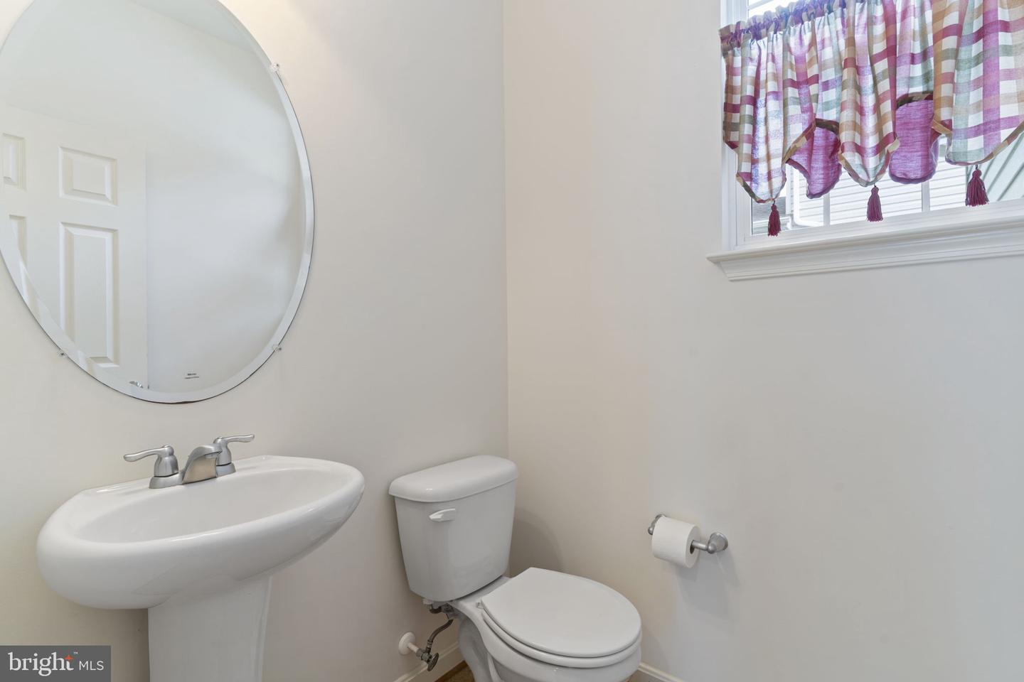 22282 Scott Cir Property Photo 12