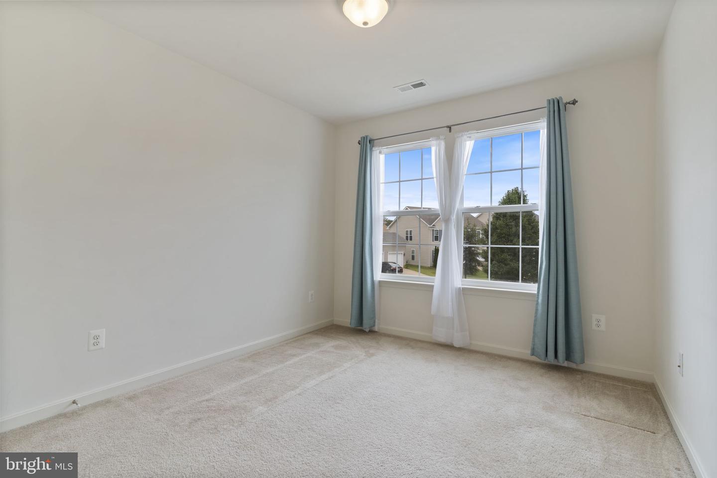 22282 Scott Cir Property Photo 19