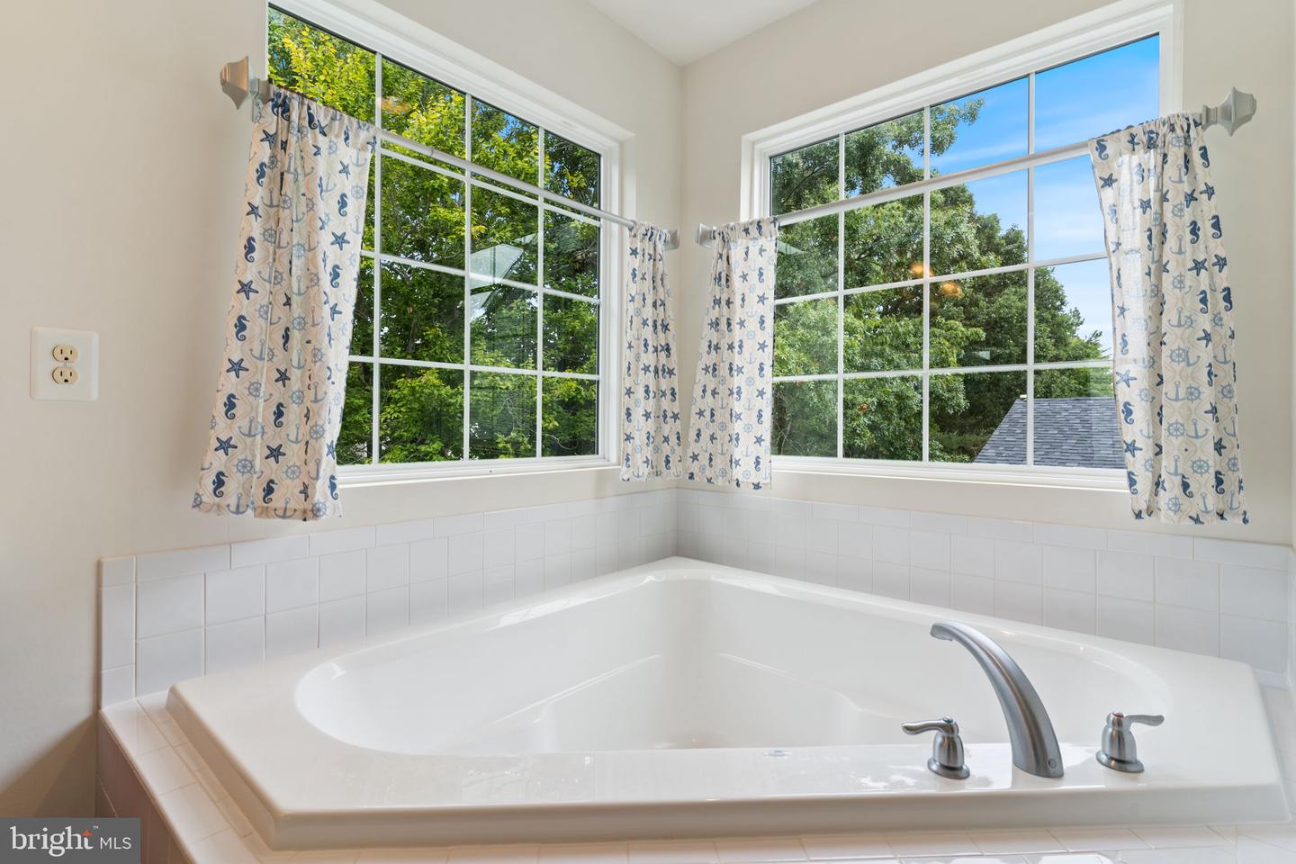 22282 Scott Cir Property Photo 25