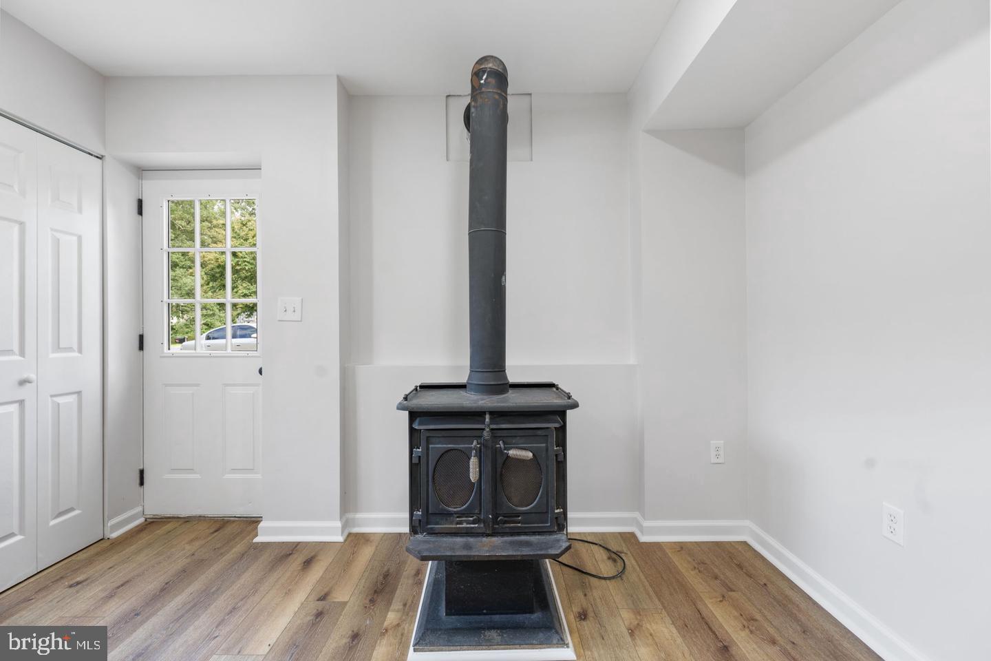 26081 Hills Dr Property Photo 18