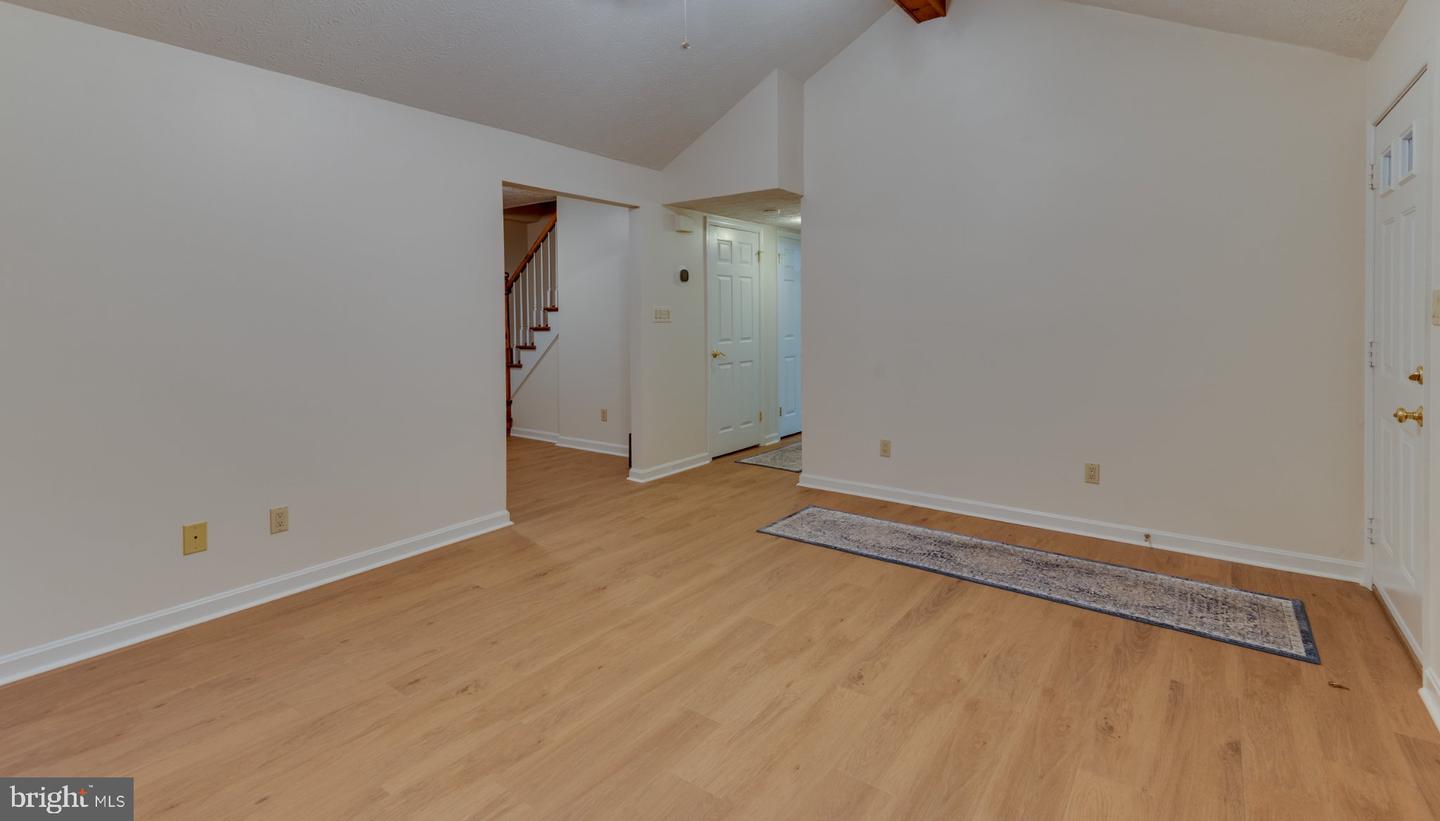 23184 Bent Tree Ln Property Photo 4