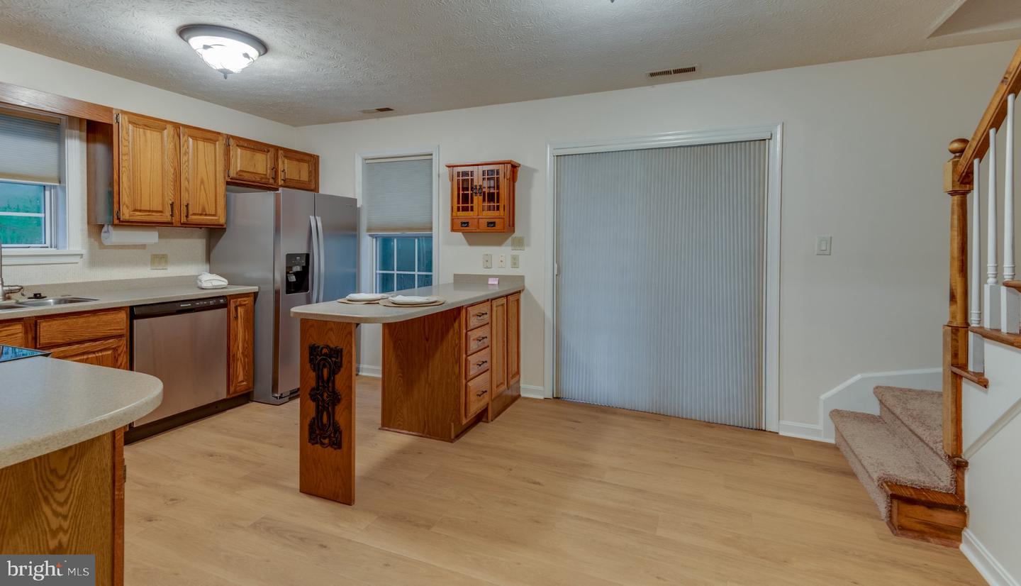 23184 Bent Tree Ln Property Photo 6