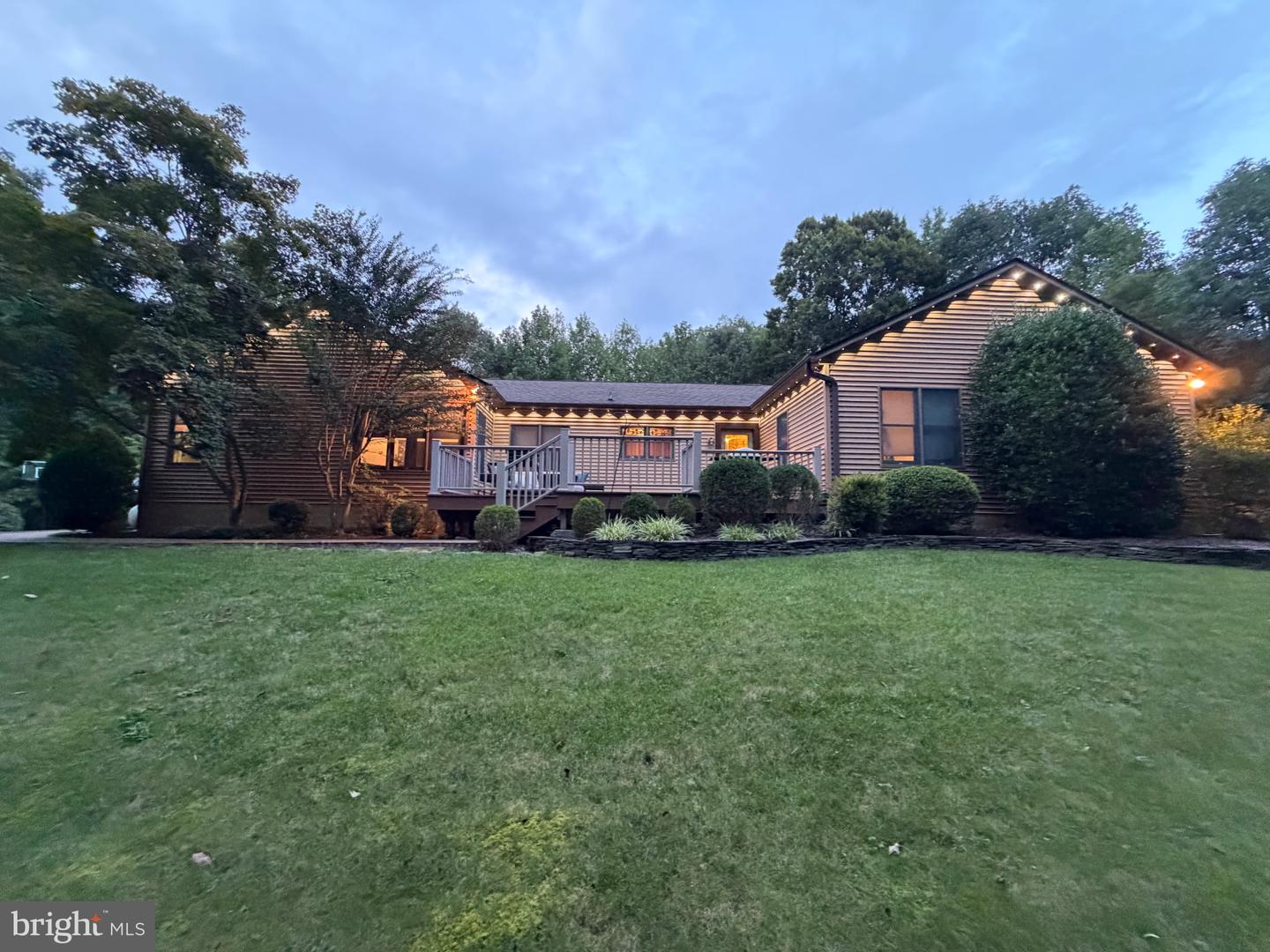 23060 Piney Wood Cir Property Photo 1