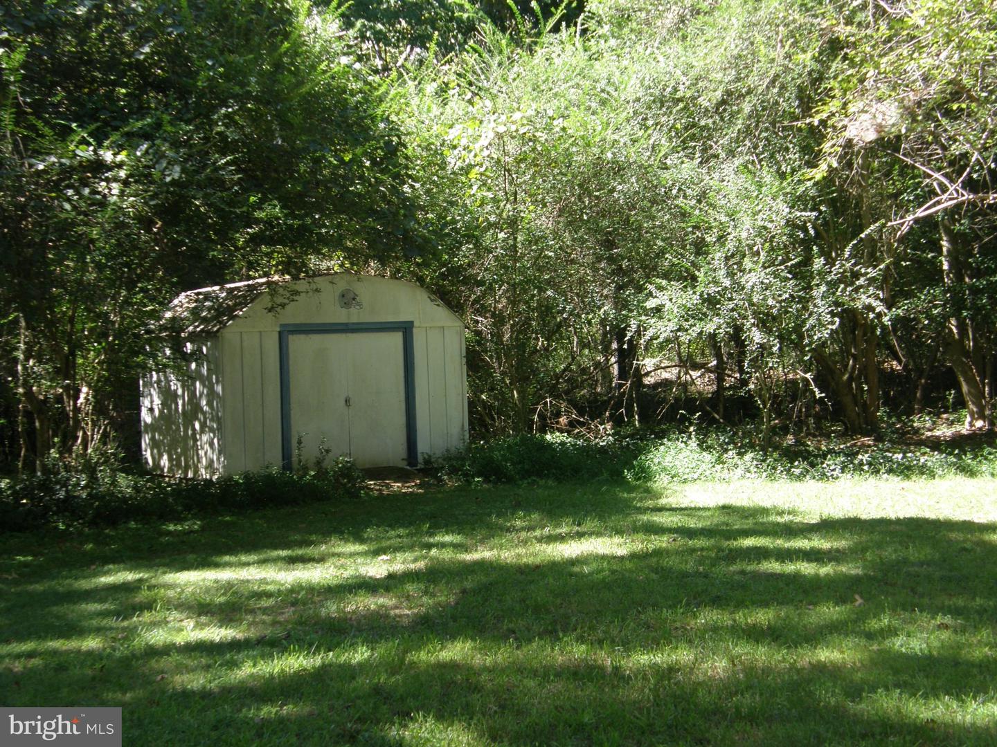22337 Sandra Ln Property Photo 6
