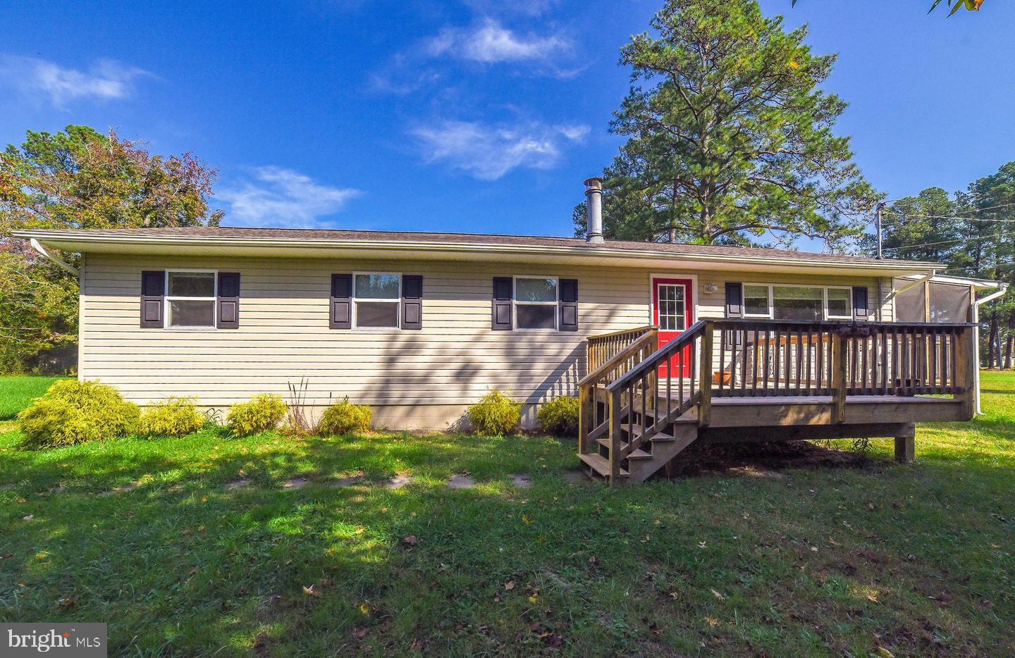 16100 Thomas Rd Property Photo 1