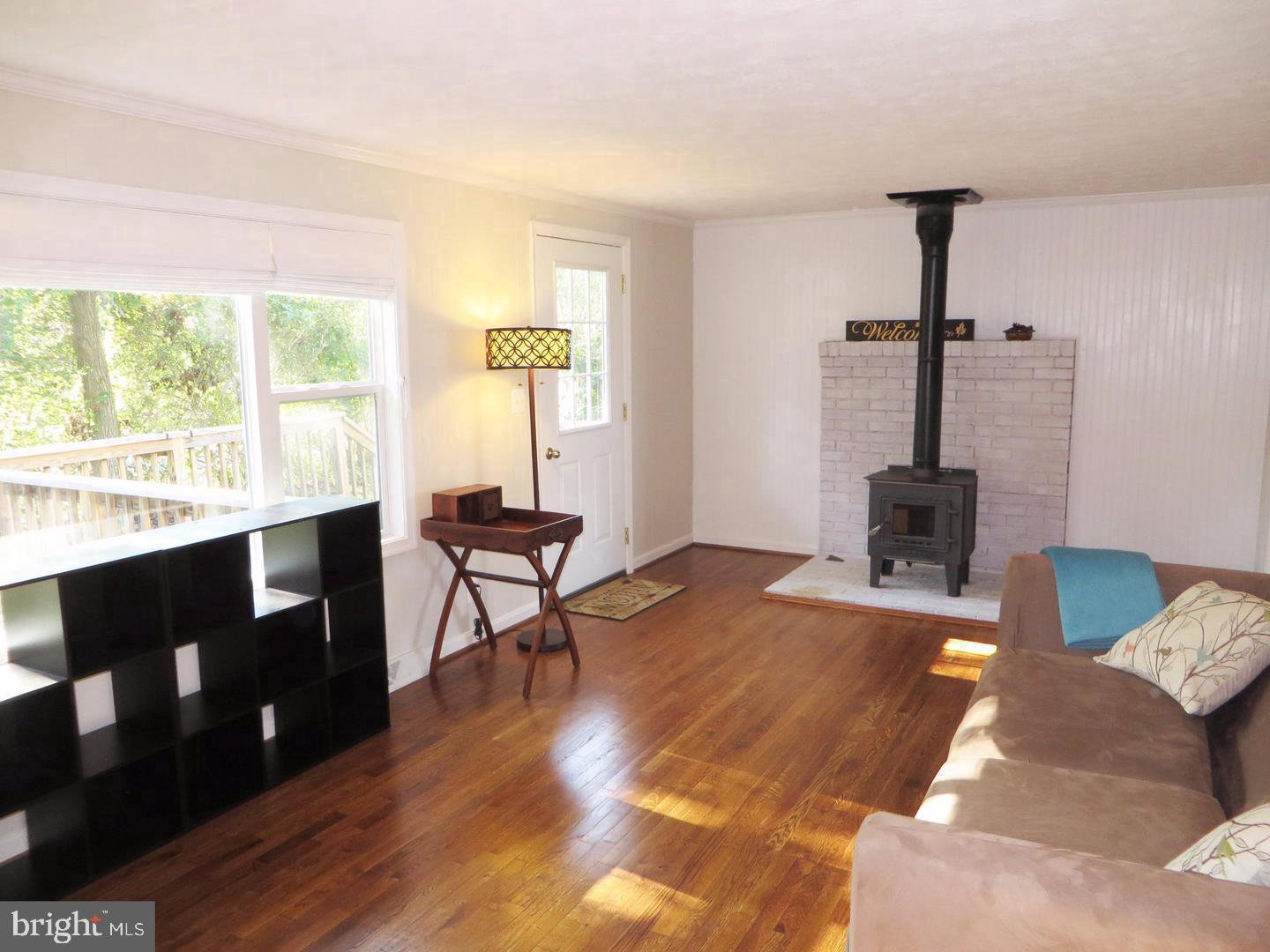 16100 Thomas Rd Property Photo 8