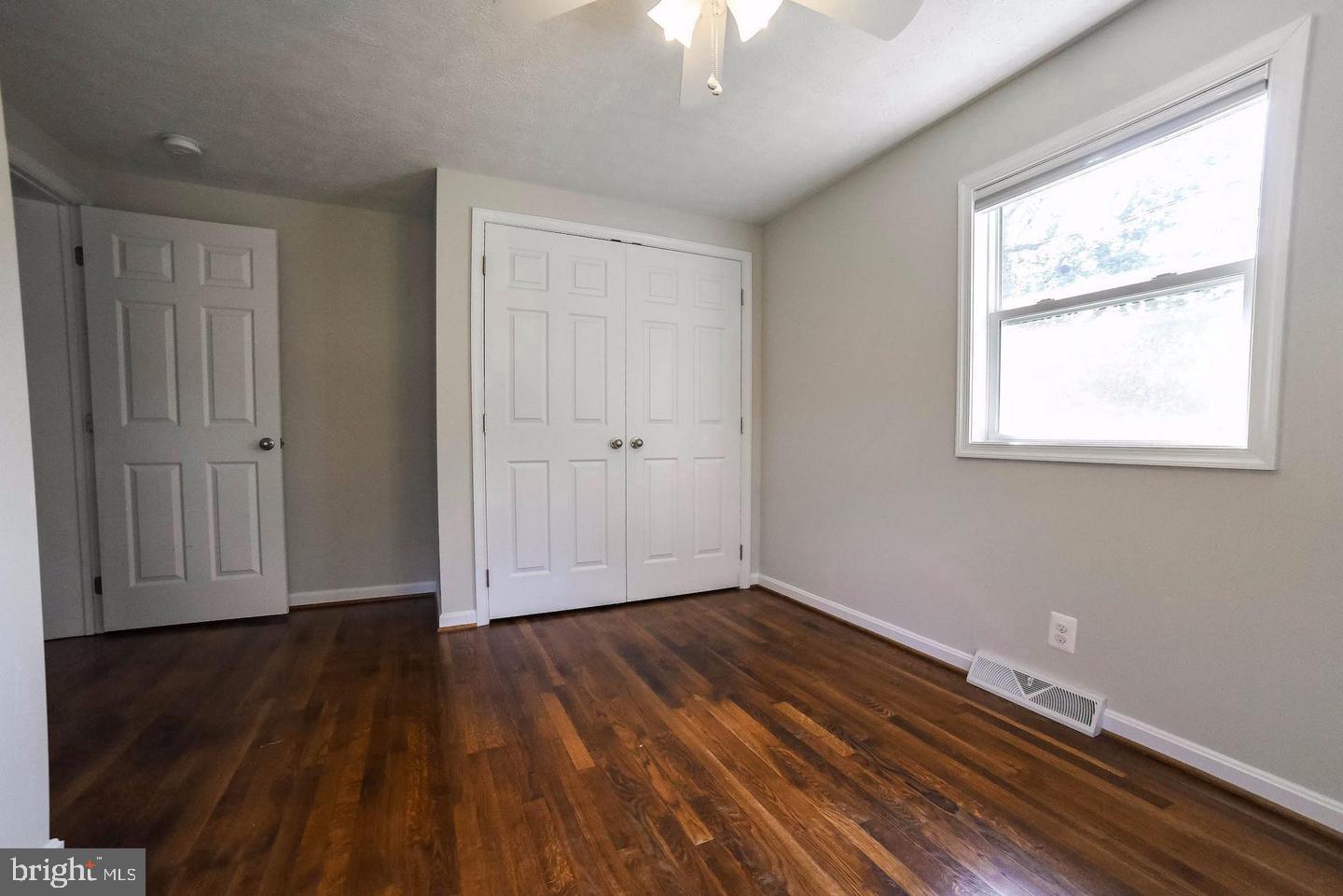 16100 Thomas Rd Property Photo 12
