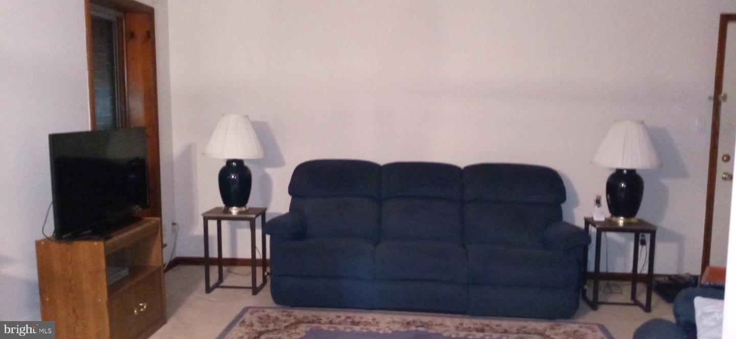 44693 White Oak Ct #518 Property Photo 5