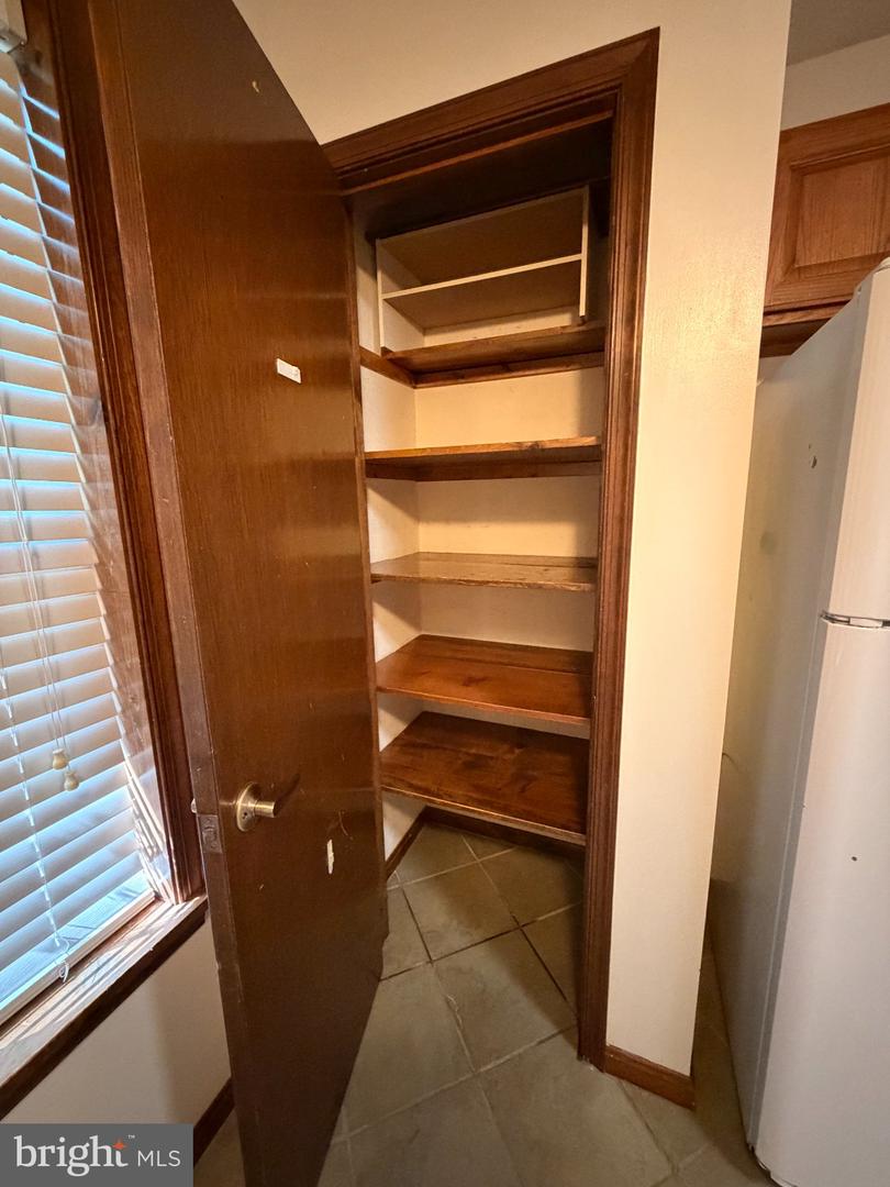 23236 Hickory Nut Dr Property Photo 6
