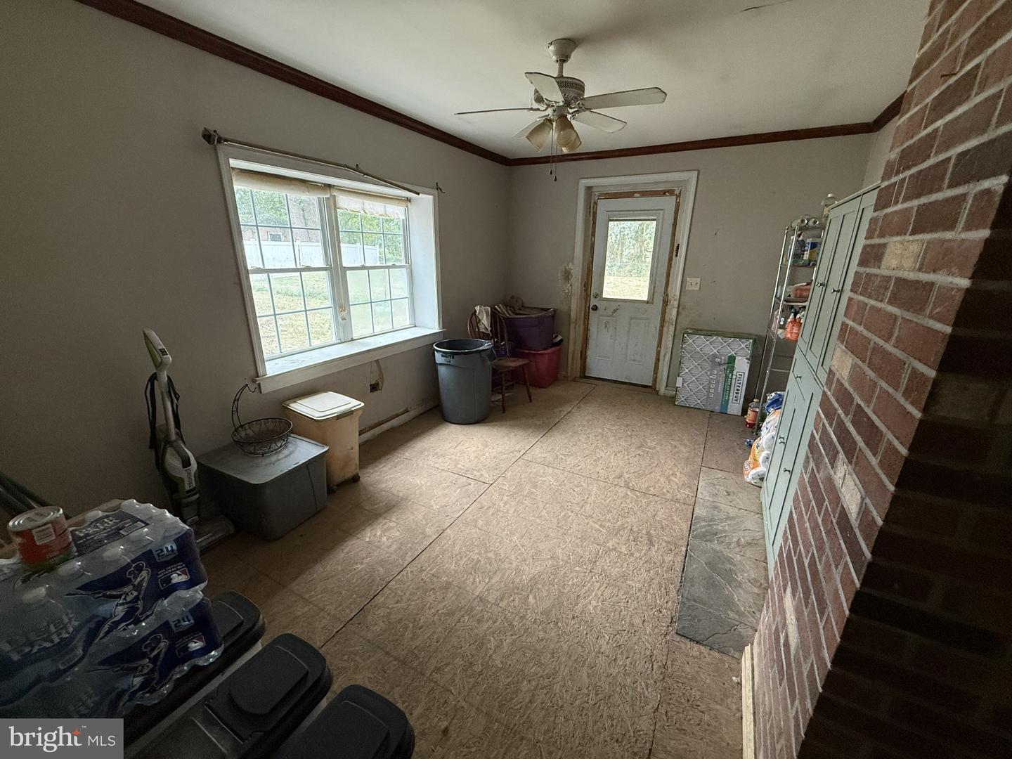 40327 Dockser Dr Property Photo 4
