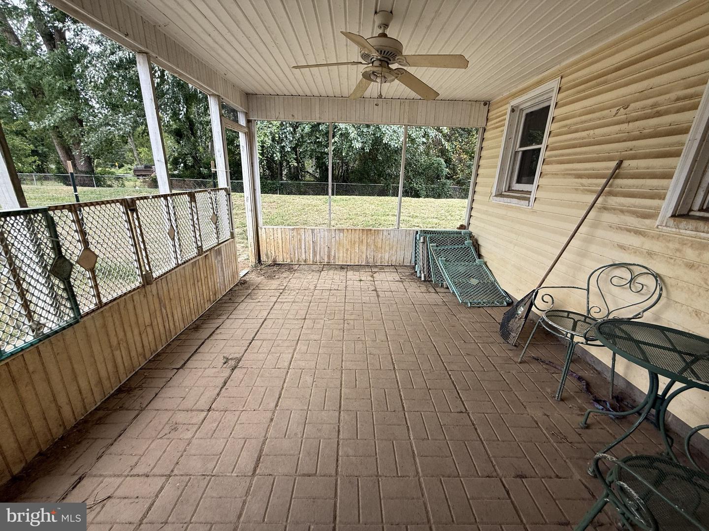 40327 Dockser Dr Property Photo 6