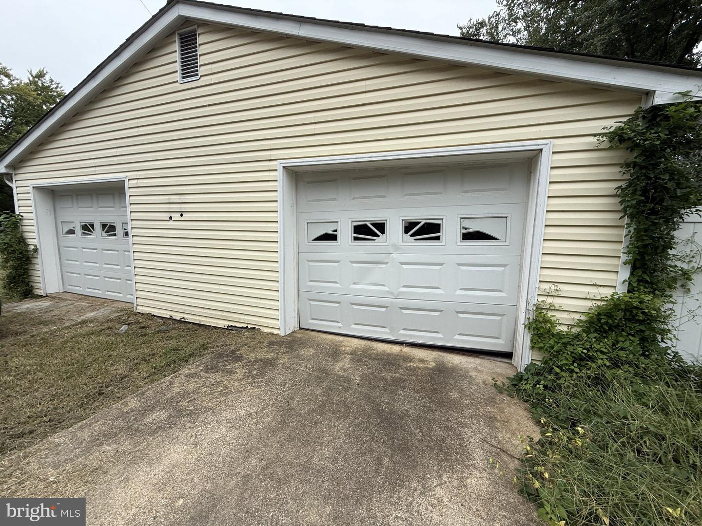 40327 Dockser Dr Property Photo 13
