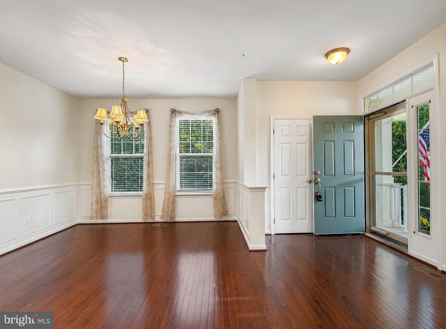 23302 Sugarbush St Property Photo 10
