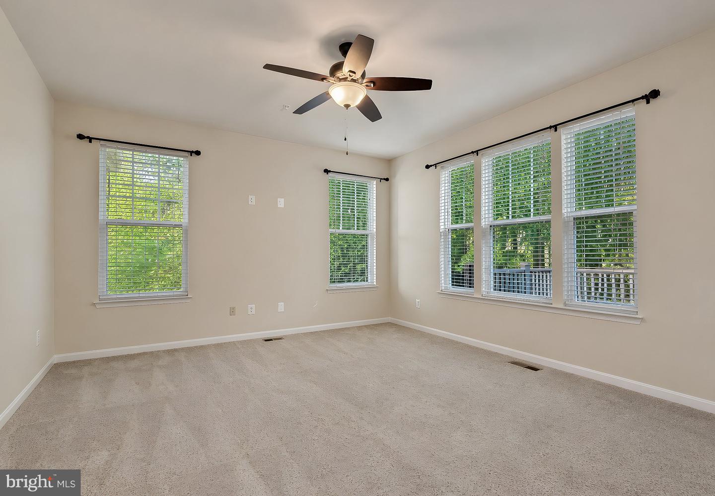 23302 Sugarbush St Property Photo 18