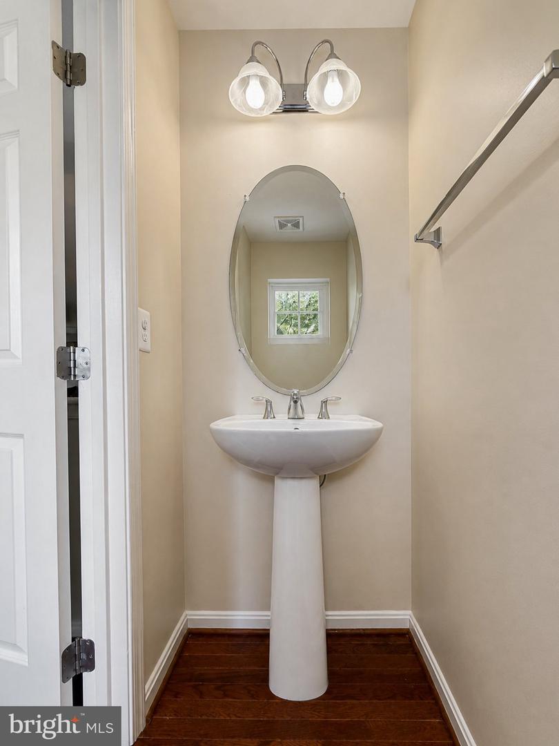 23302 Sugarbush St Property Photo 30