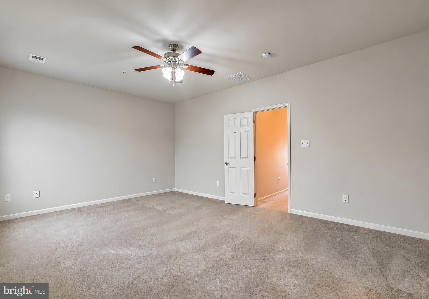 23302 Sugarbush St Property Photo 34