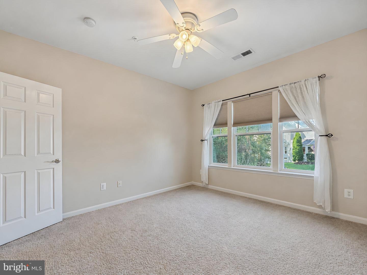 23302 Sugarbush St Property Photo 49
