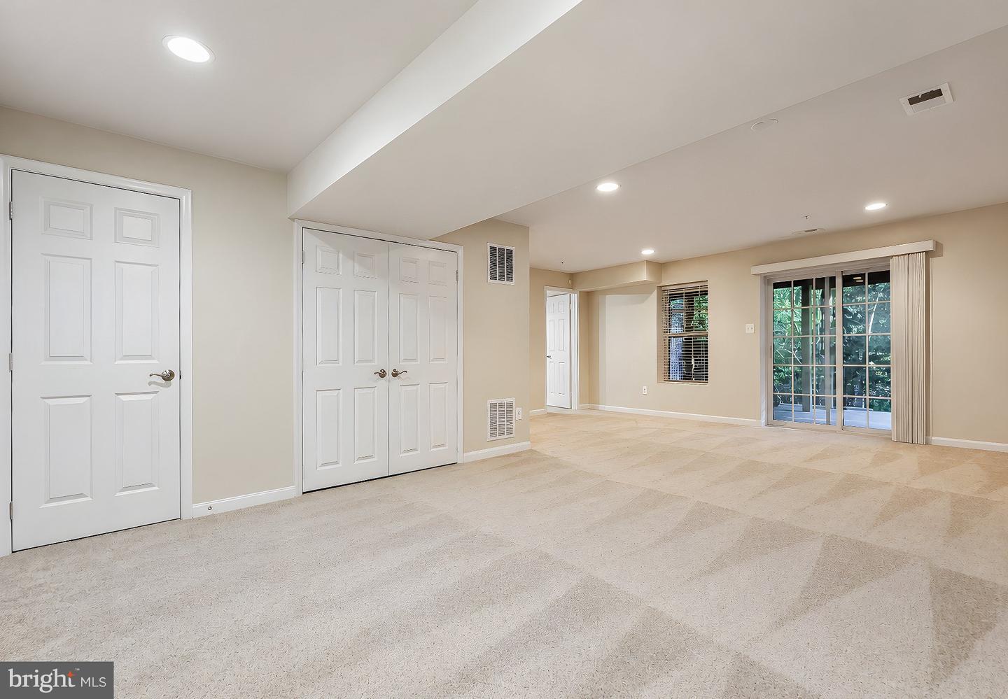 23302 Sugarbush St Property Photo 61
