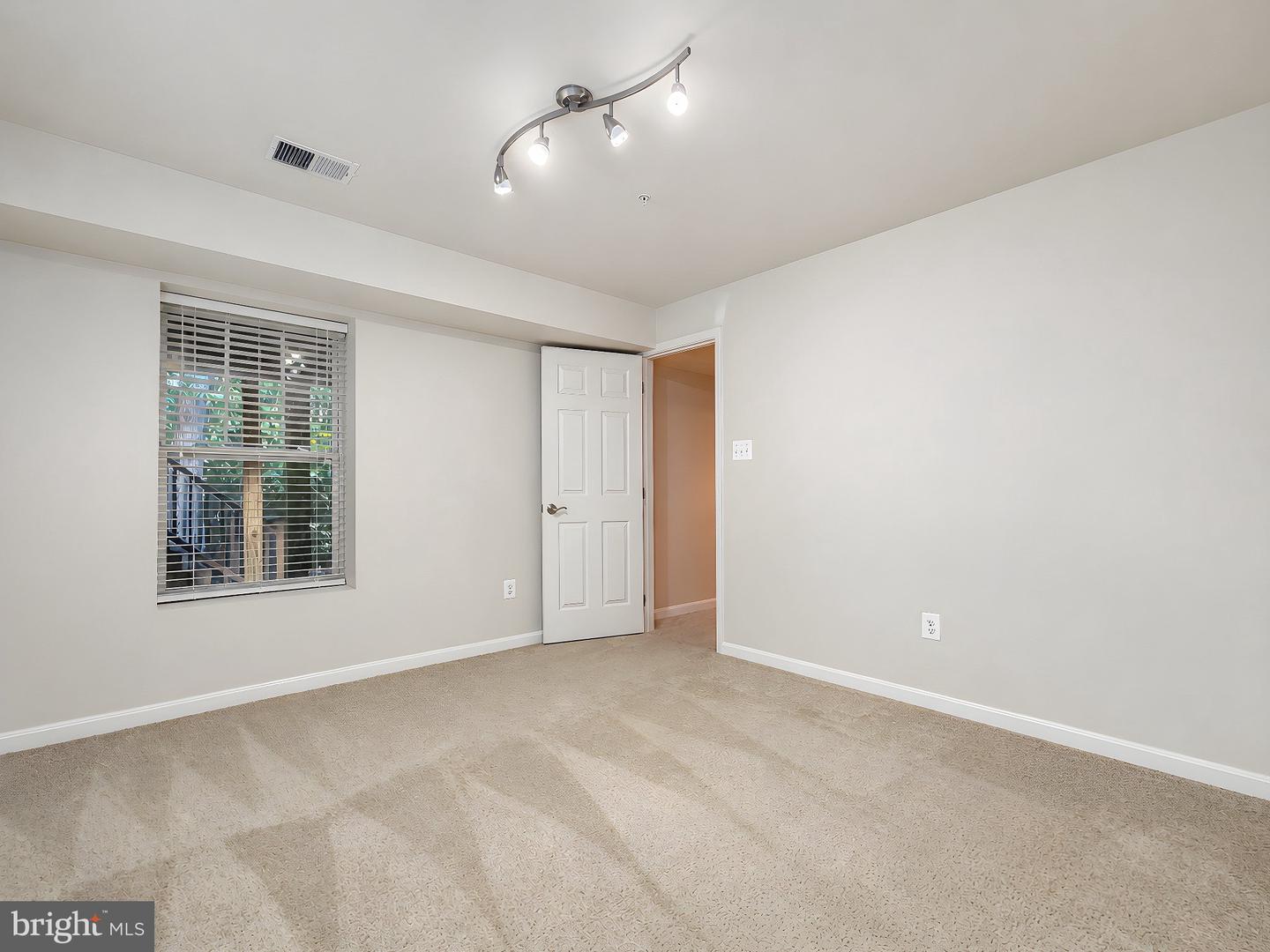 23302 Sugarbush St Property Photo 67