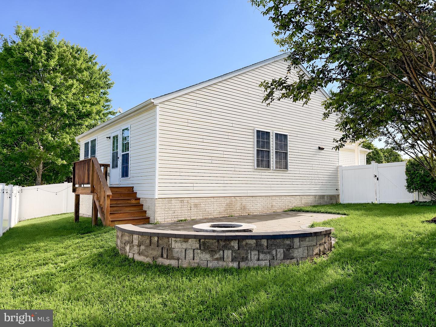 45525 Coosan Ct Property Photo 44