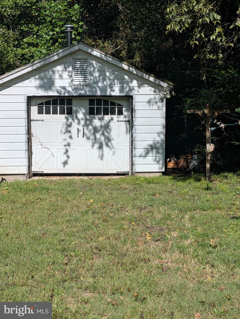 44372 Clarkes Landing Rd Property Photo 25