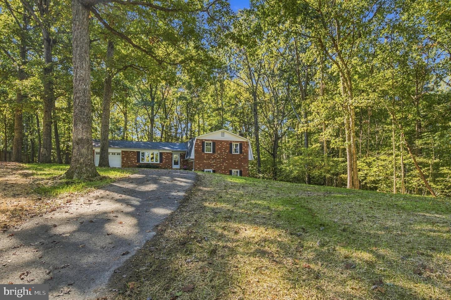37745 Asher Rd Property Photo 8