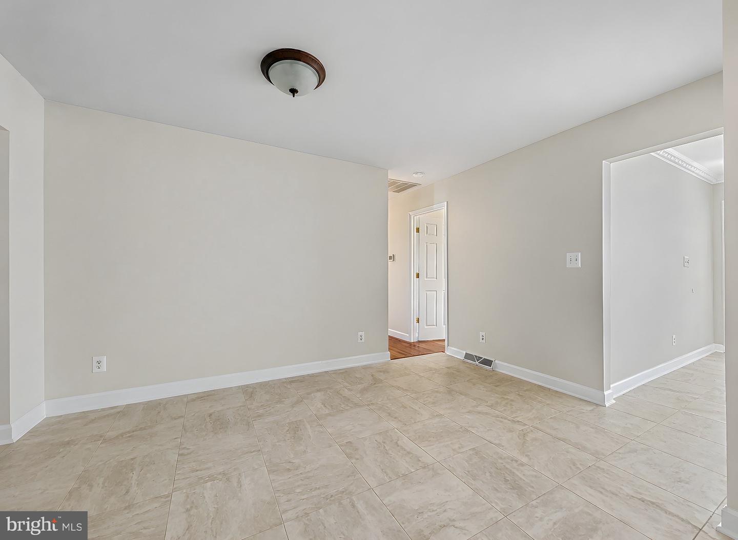 22712 Parkview Dr Property Photo 22