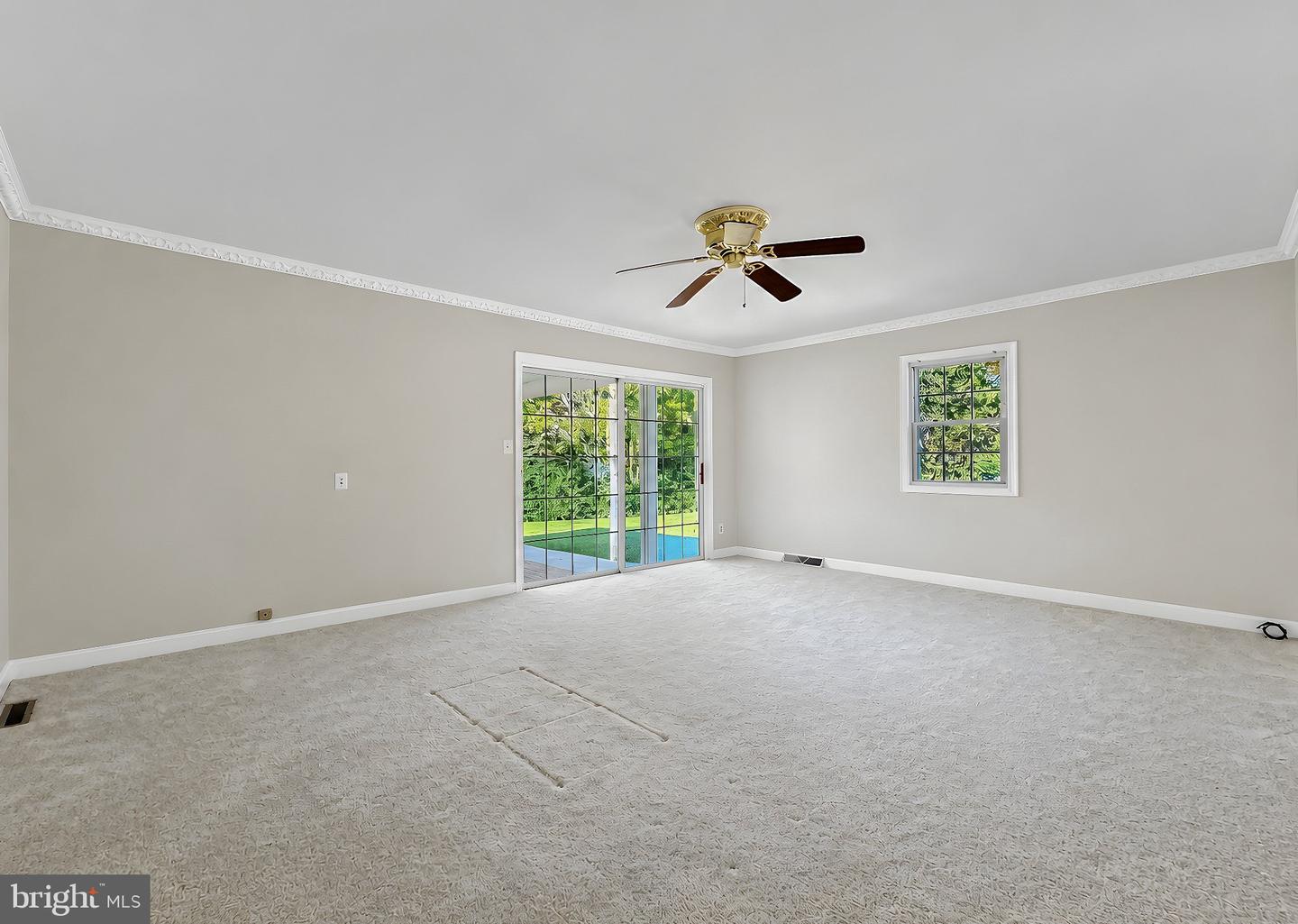 22712 Parkview Dr Property Photo 26