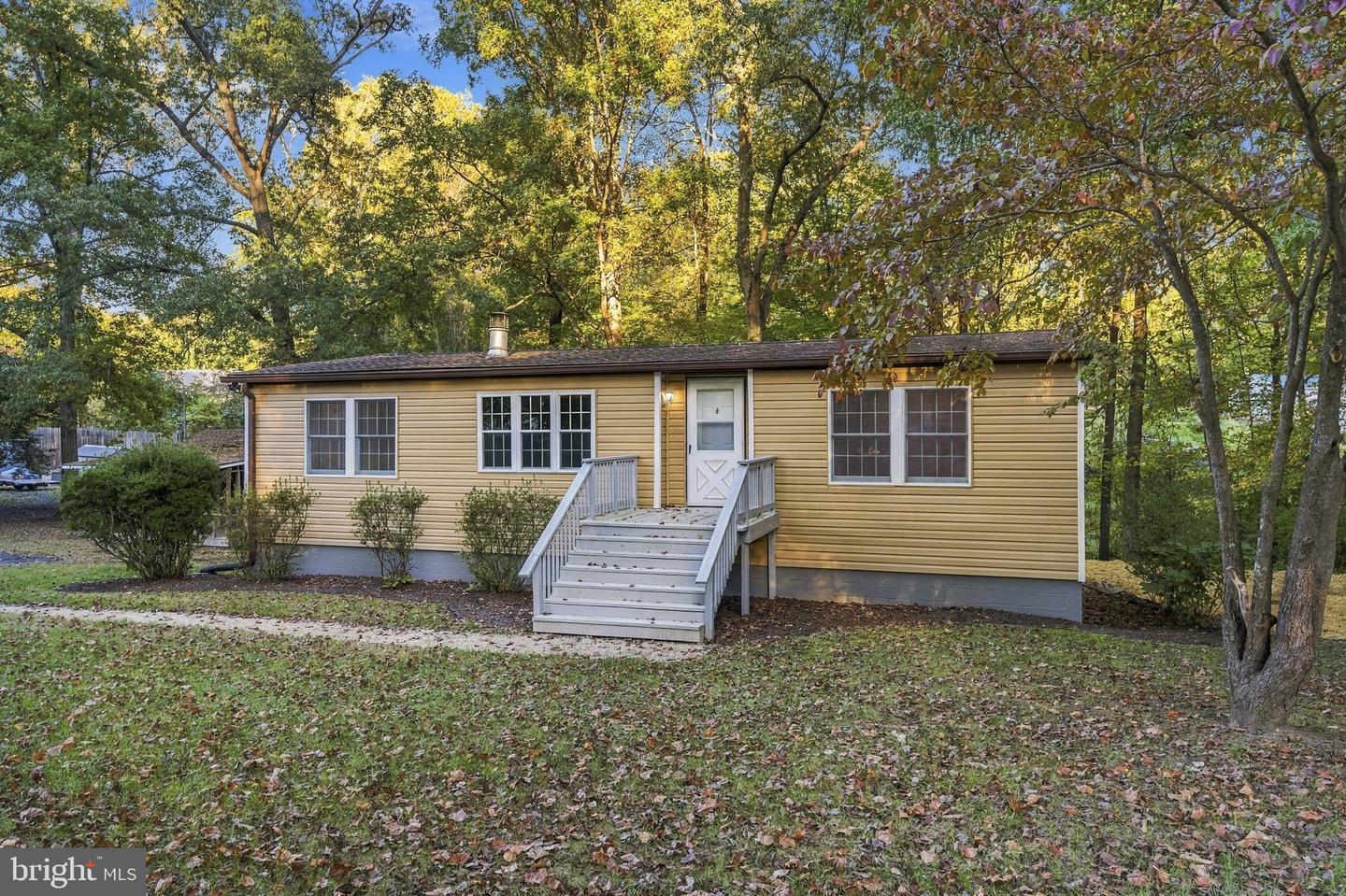 26864 Oak Ridge Dr Property Photo 5