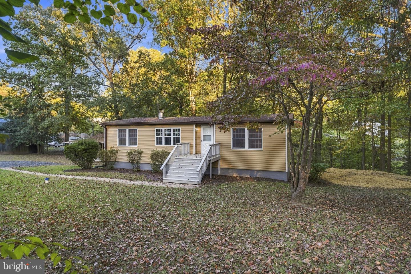 26864 Oak Ridge Dr Property Photo 6