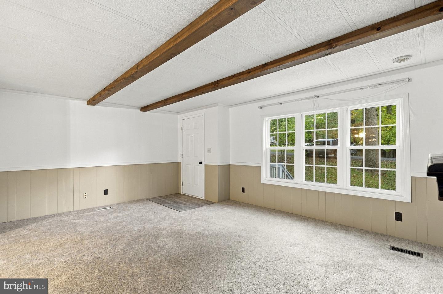 26864 Oak Ridge Dr Property Photo 15