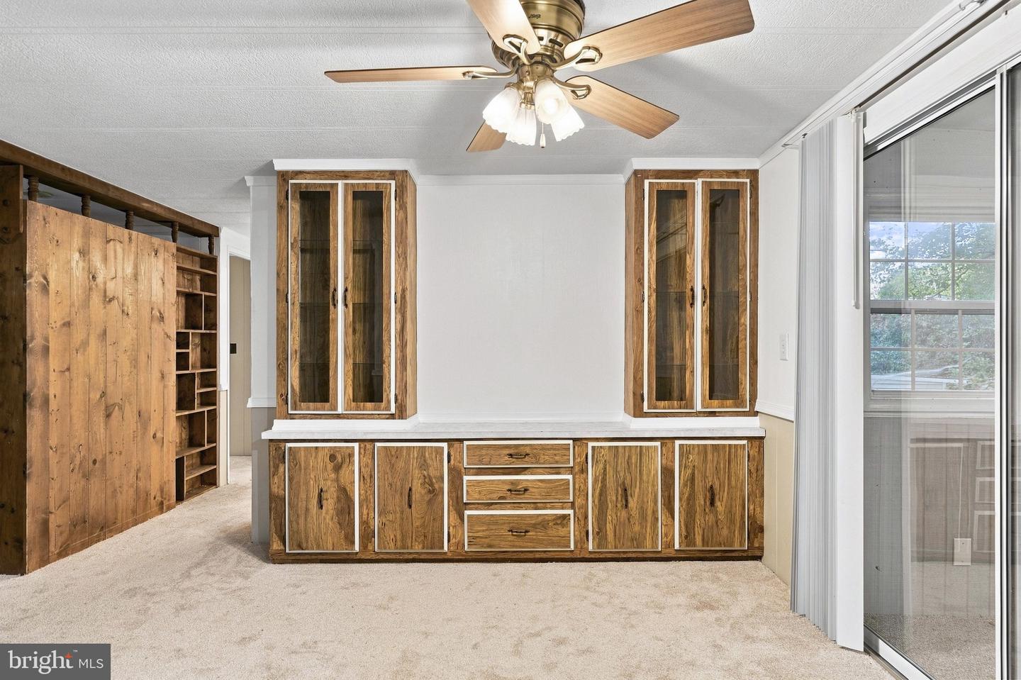 26864 Oak Ridge Dr Property Photo 17