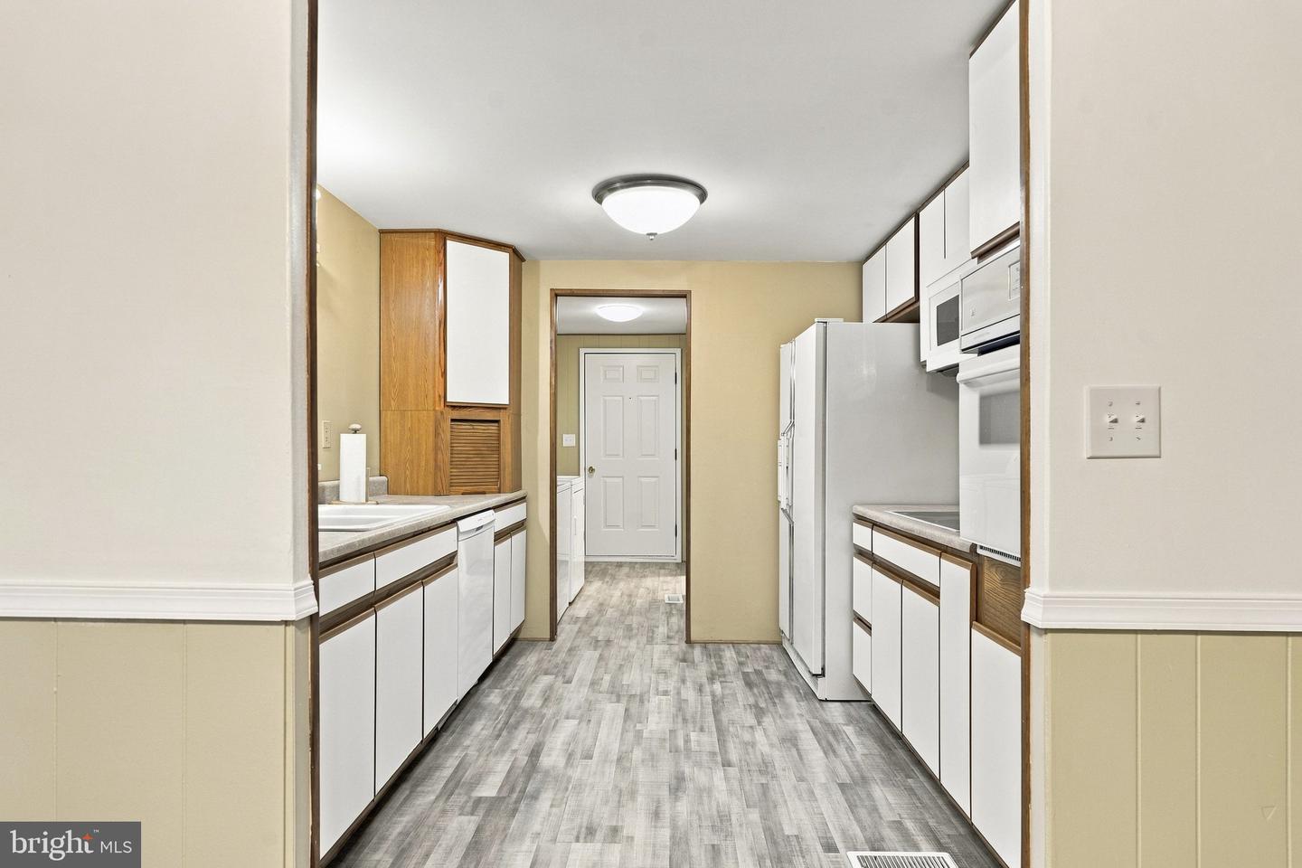 26864 Oak Ridge Dr Property Photo 30