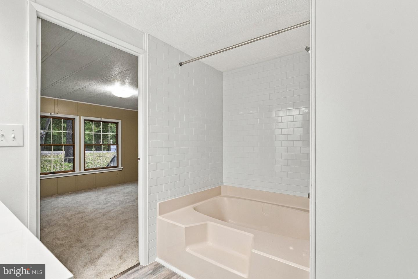 26864 Oak Ridge Dr Property Photo 32