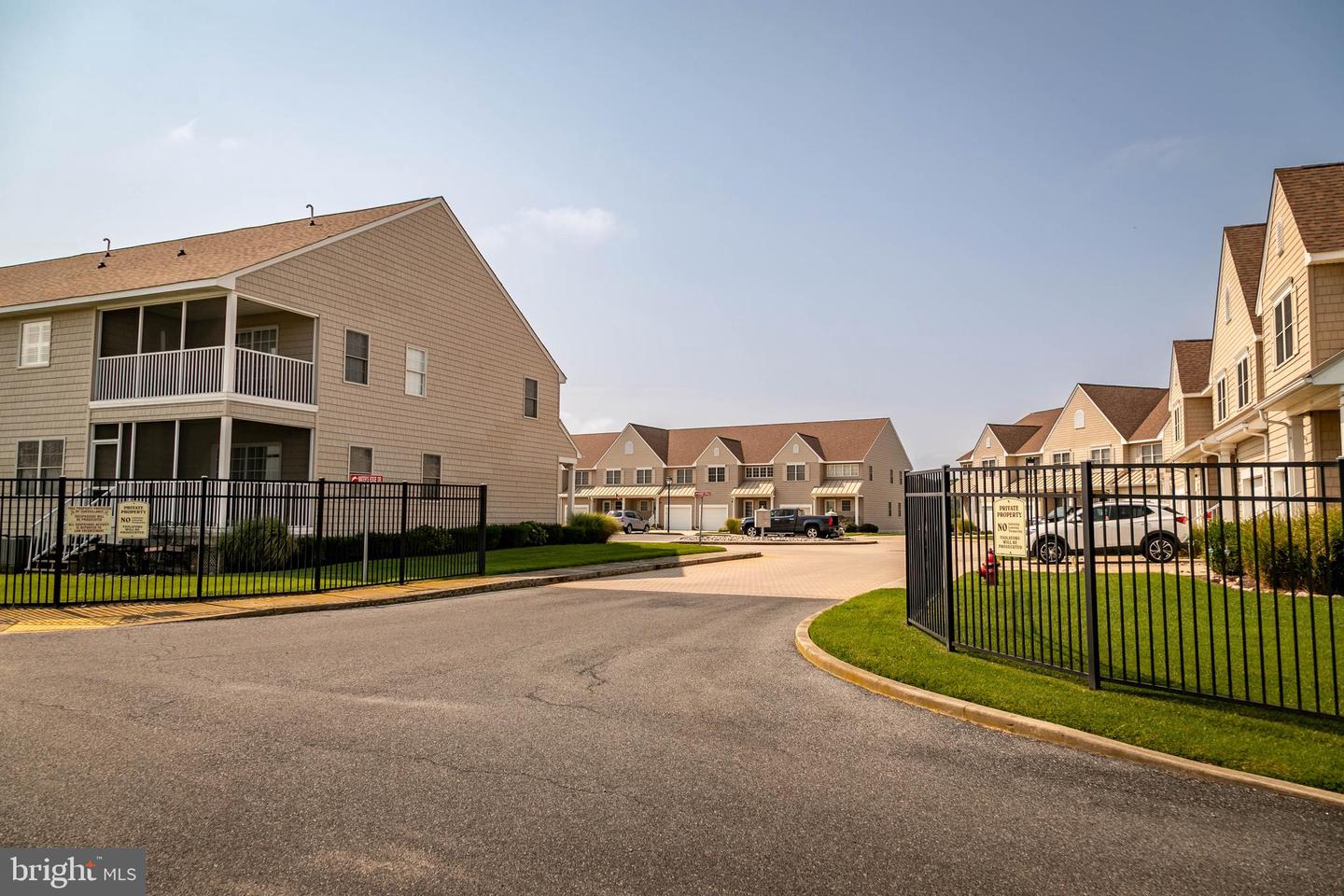 111 Sunset Cir #111e Property Photo 7