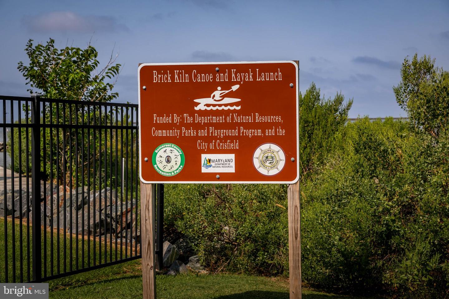 111 Sunset Cir #111e Property Photo 8