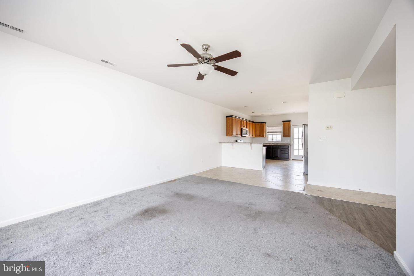 111 Sunset Cir #111e Property Photo 27