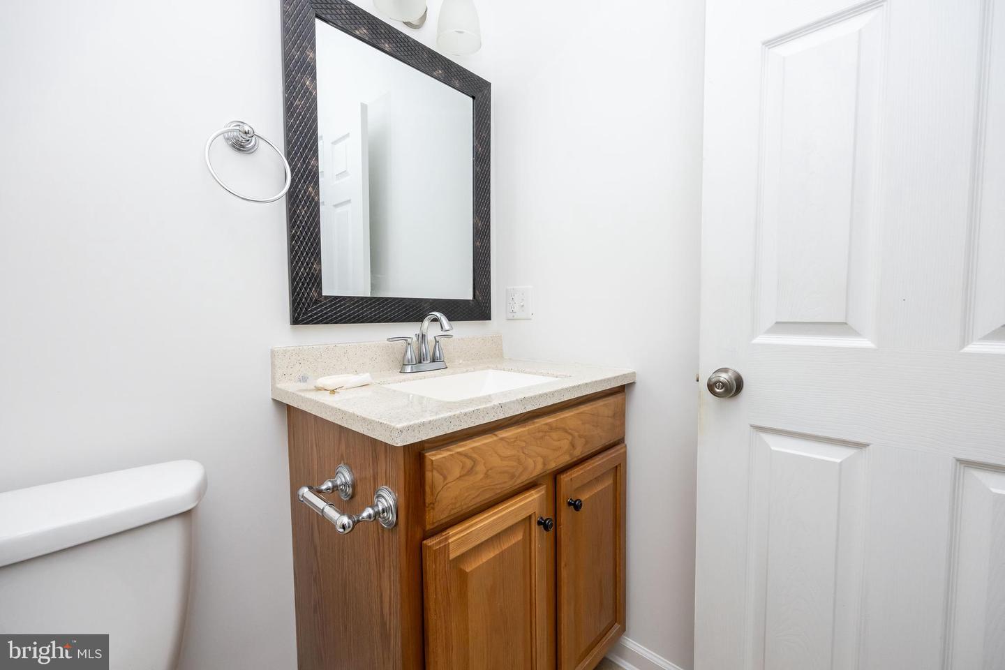 111 Sunset Cir #111e Property Photo 31