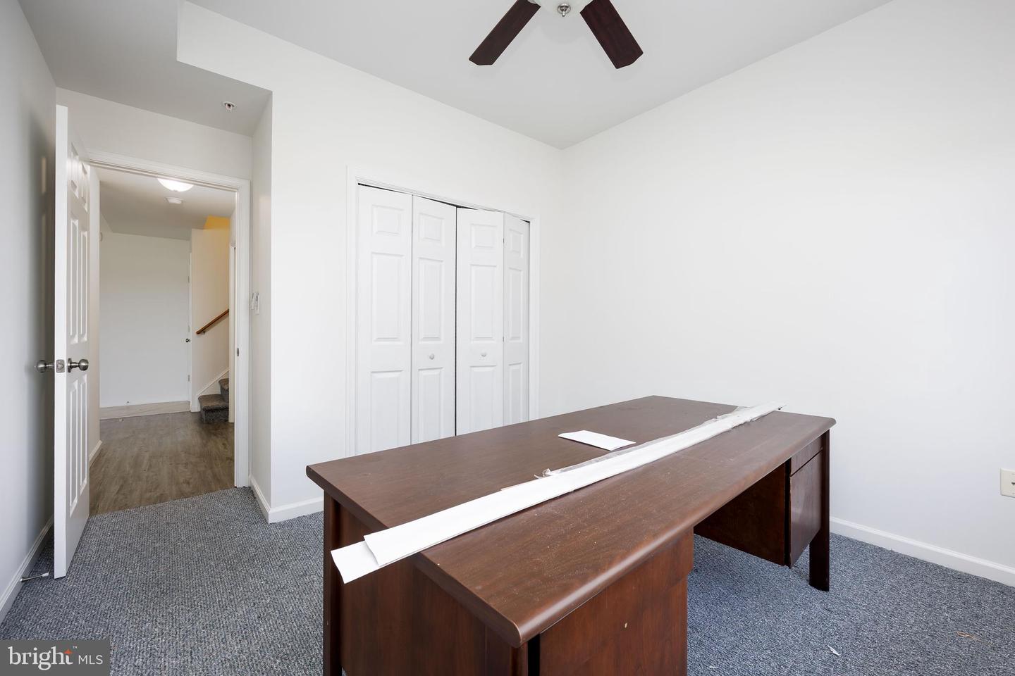 111 Sunset Cir #111e Property Photo 33