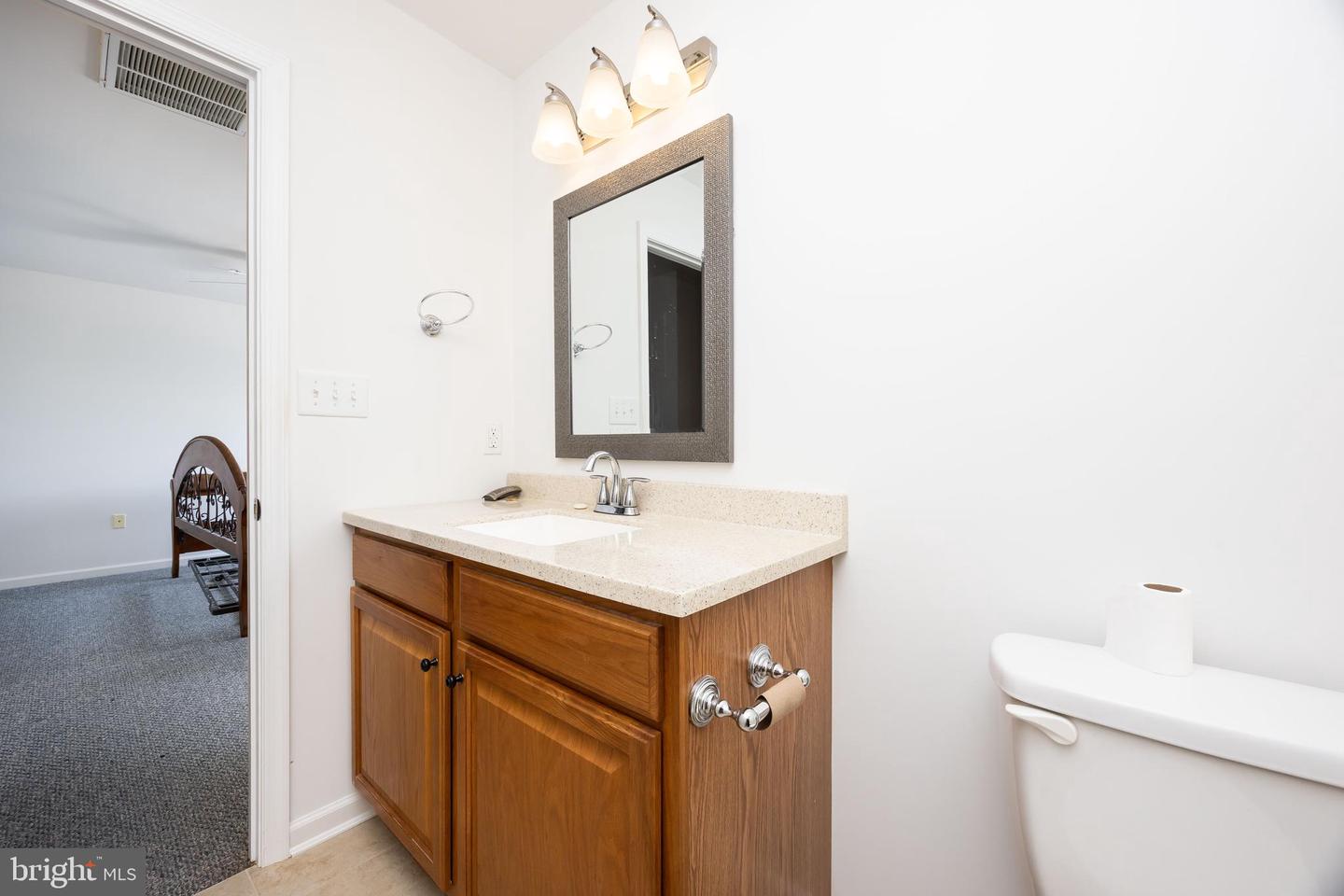 111 Sunset Cir #111e Property Photo 39