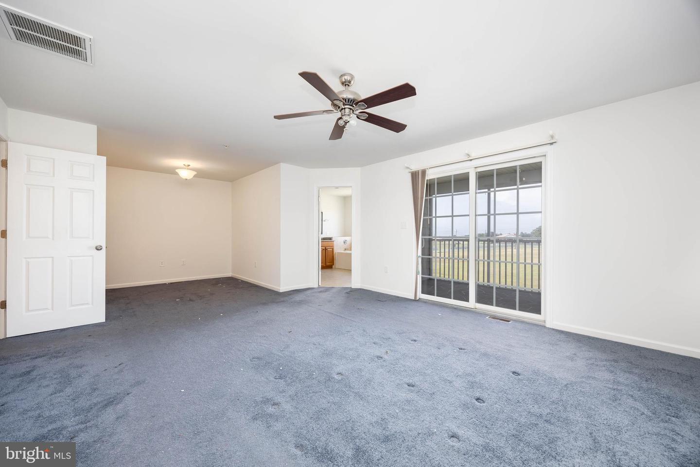 111 Sunset Cir #111e Property Photo 42