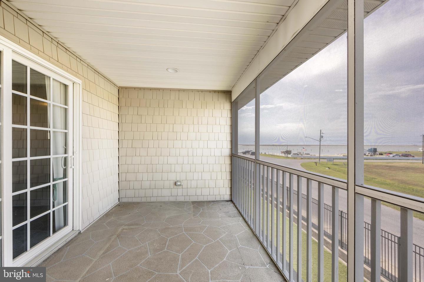 111 Sunset Cir #111e Property Photo 51