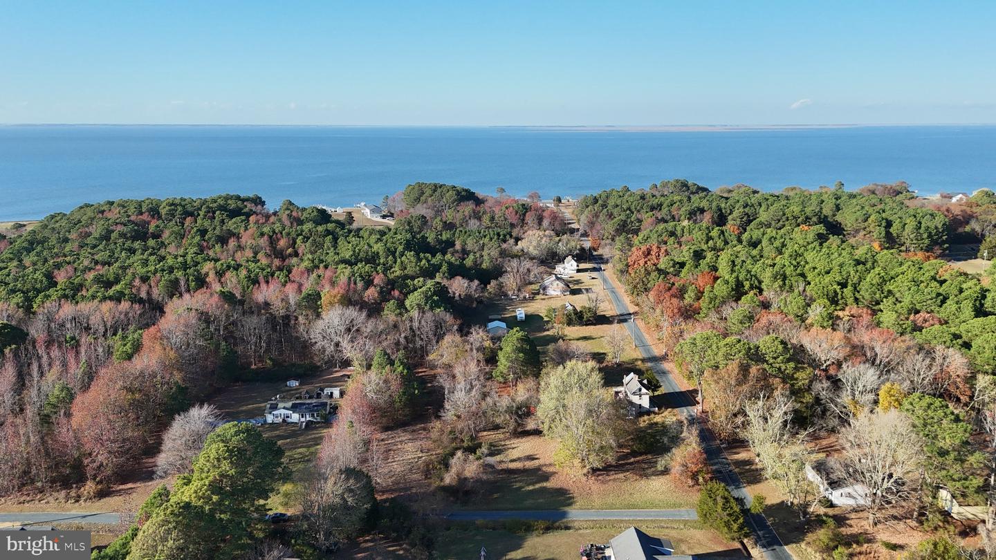 23498 Beckett Rd Property Photo